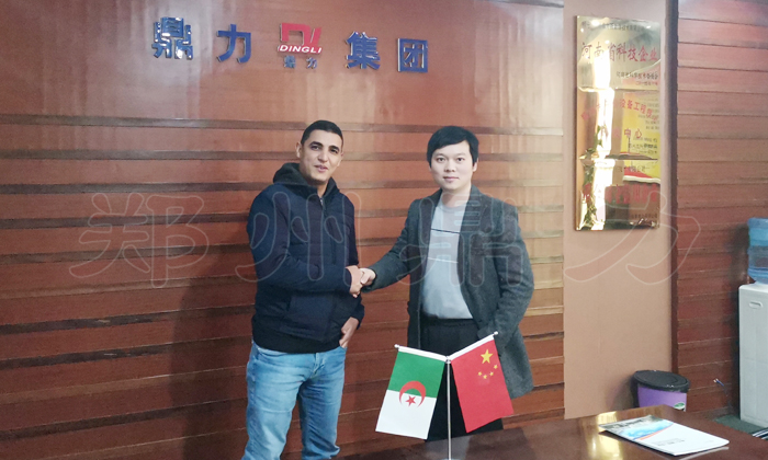 非洲客商抵鄭考察鼎力有機(jī)肥烘干機(jī)設(shè)備