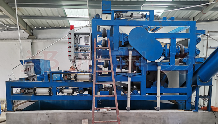 鼎力豆渣帶式脫水機(jī)